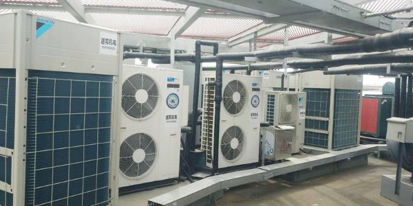中央空調(diào)布局問(wèn)題，需要提前確定好嗎？
