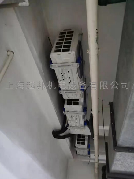 廣場(chǎng)美的商用中央空調(diào)安裝