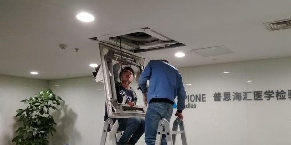 中央空調(diào)維護的時候，到底需要拆除吊頂嗎？